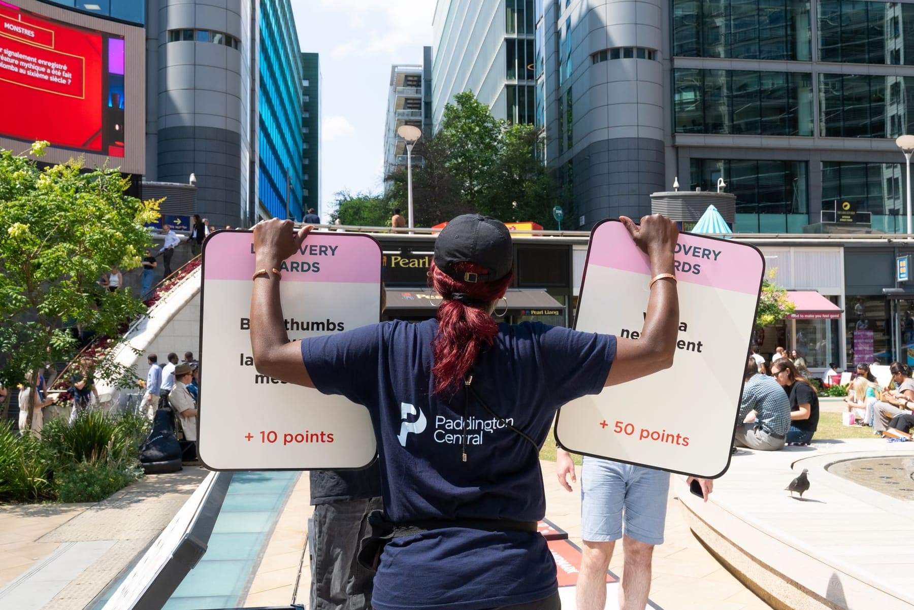 Užduočių kortelės – „Lifesize London“ – milžiniškas žaidimas trijuose kvartaluose