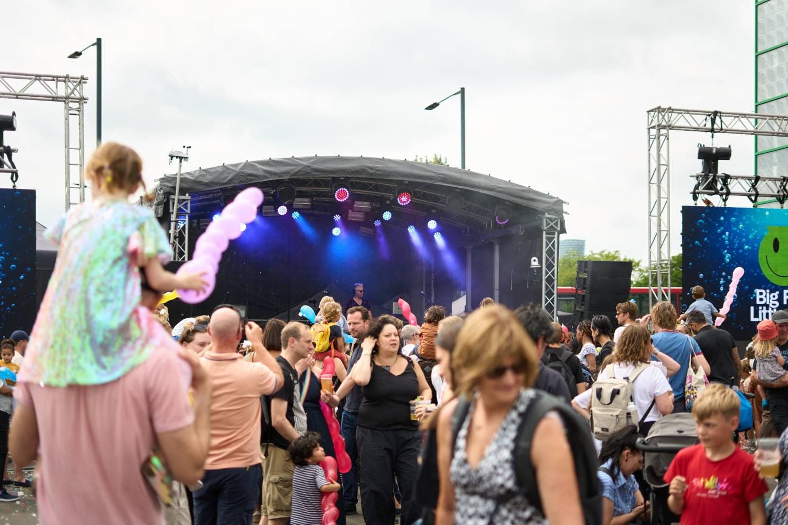 Scenoje – „Turning Tides“ muzikos festivalis